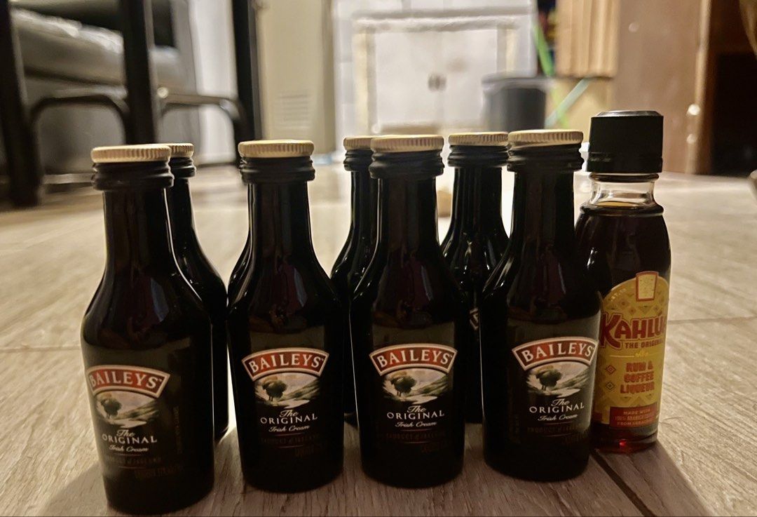 Baileys 50ml (Category: Other Food & Drinks) located in Quezon City. Submitted by chloesantiago (Listing ID 1463290843, Image 1). Description: Cute mini baileys 50ml each. Sellling as bundle 8 baileys and 1 kahlua..