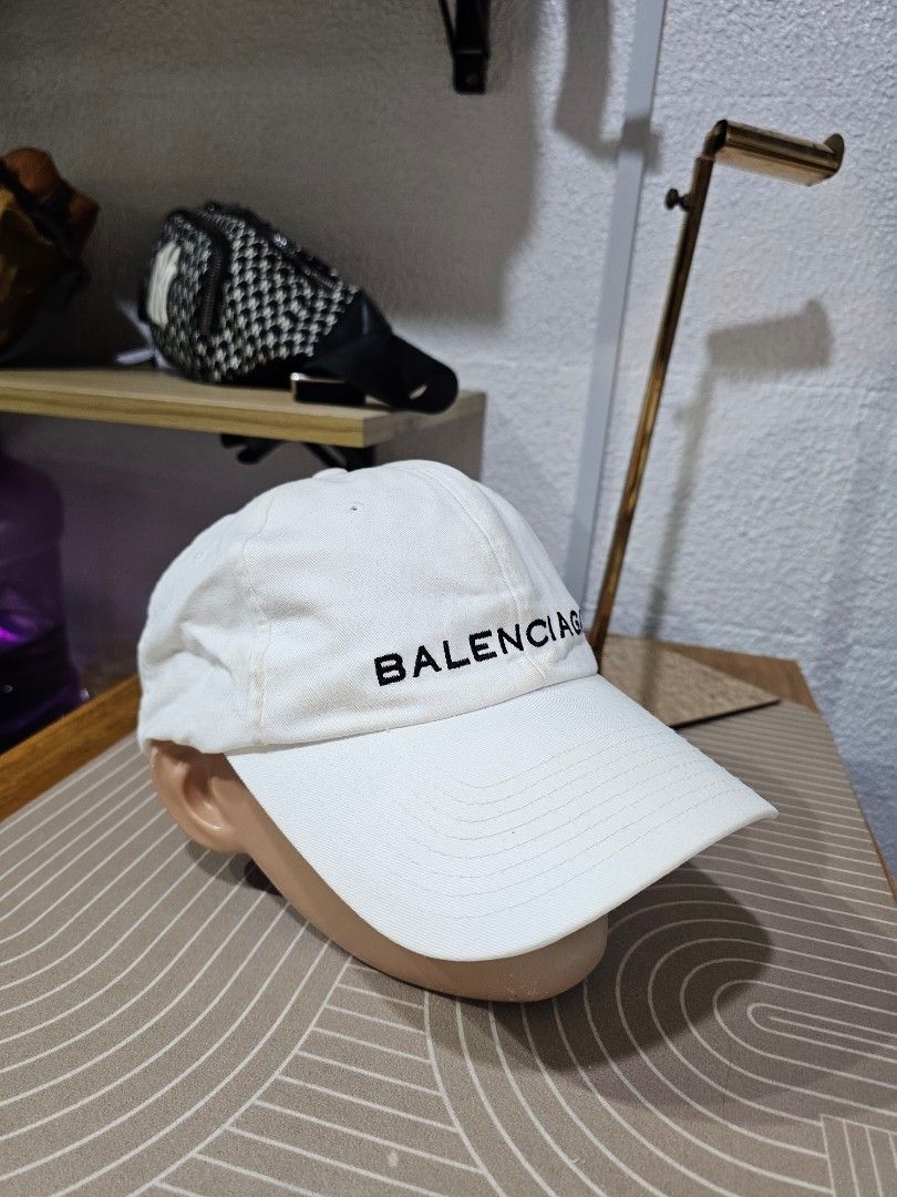 Balenciaga cap (Category: Caps & Hats) located in Baguio. Submitted by kayeonlineshop (Listing ID 1463172886, Image 2). Description: -White Balenciaga cap.