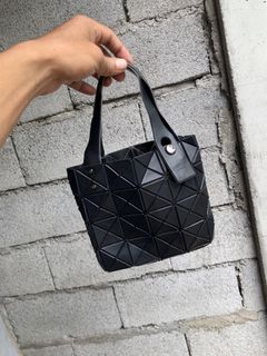 (Category: ) located in . Submitted by domingthriftclothes (Listing ID 1463143071, Image 1). Description: .