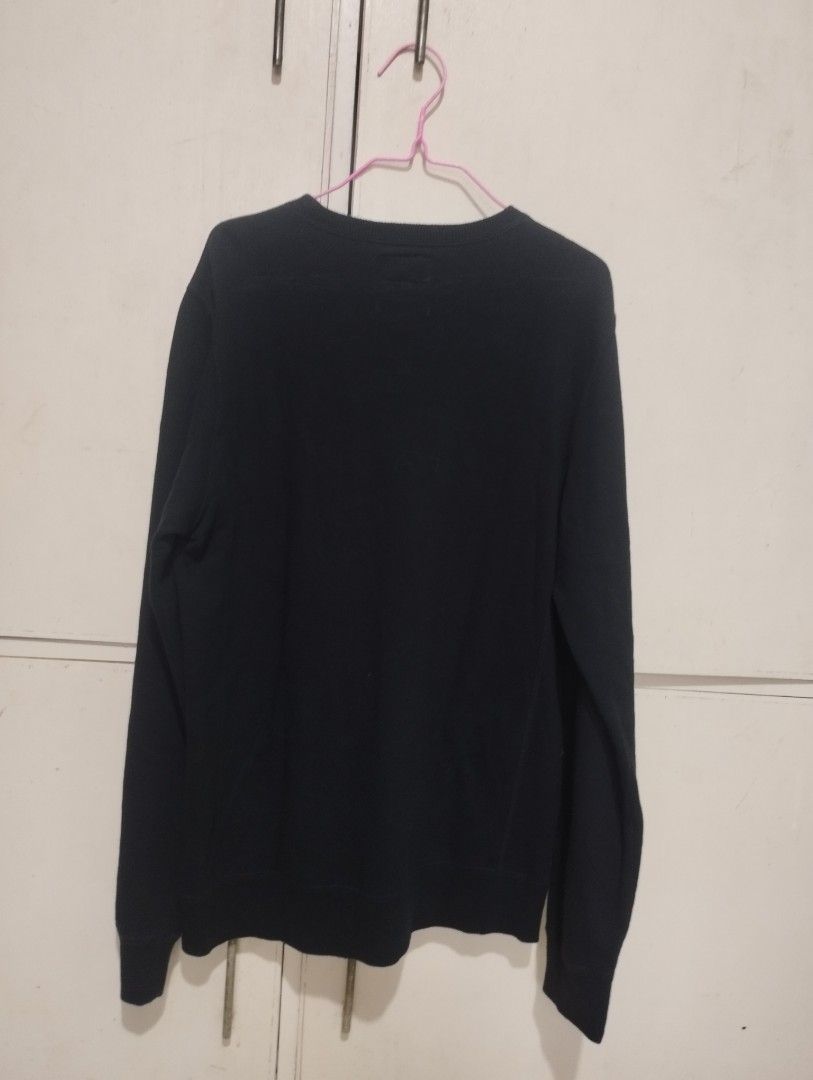 BEAMS made in Japan (Category: Coats, Jackets and Outerwear) located in San Fernando. Submitted by nerosales (Listing ID 1463180066, Image 3). Description: Beams Sweet Shirt Made in Japan Medium width 18.5 inches length 27 inches 399 pesos only SM City Pampanga Shipping: J&T Payment: Gcash NO COD / NO COP.
