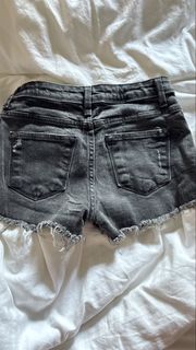 (Category: ) located in . Submitted by luminajane (Listing ID 1463186730, Image 1). Description: .