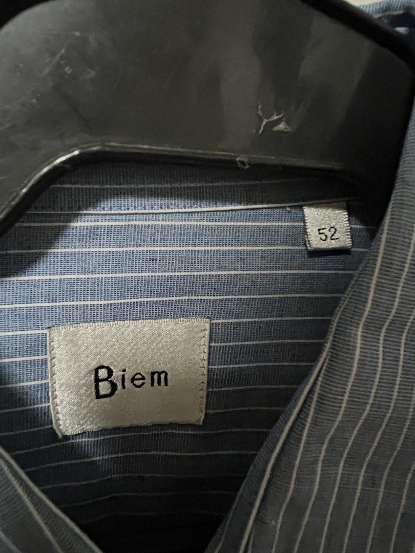 Biem long sleeves (Category: Tshirts & Polo Shirts ) located in Marikina City. Submitted by haradrim (Listing ID 1463306149, Image 3). Description: Biem long sleeves Color: blue with white stripes No discoloration L: 29" W: 23.5".