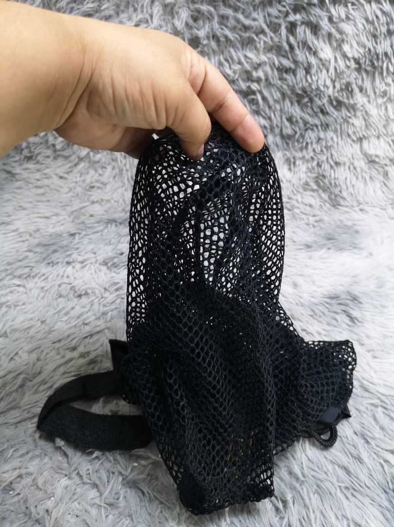Black Mesh Durable Top Handle Backpack Bag (Category: Backpacks) located in Santa Cruz. Submitted by jmy_surplus.2 (Listing ID 1463122545, Image 2). Description: Size ; L - 17 W - 12 Color ; Black Type ; Backpack bag Brand ; No brand Material ; Nylon Style ; mesh backpack bag LR 129 JMY 3 Batch #223.