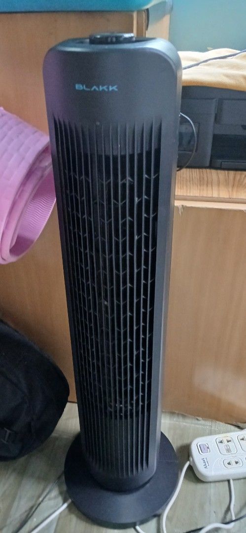 BLAKK Tower Fan KSTF-20GBK2 (Category: Fans) located in Marikina City. Submitted by darthvader888 (Listing ID 1463153439, Image 2). Description: - BLAKK Tower Fan - Model: KSTF-20GBK2 - Power: 230V, 50Hz, 55W - Condition: Works well, great for cooling - Features: Easy to move, includes remote control.