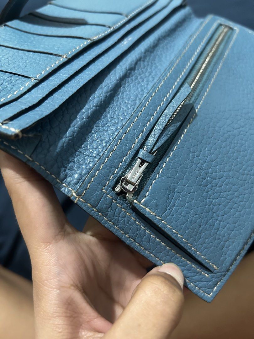 Blue Leather Hermès Bearn Wallet (Category: Wallets & Card holders) located in Caloocan City. Submitted by babydoll696 (Listing ID 1463284729, Image 3). Description: NO ISSUE Tarlac City Location + SHIPP.