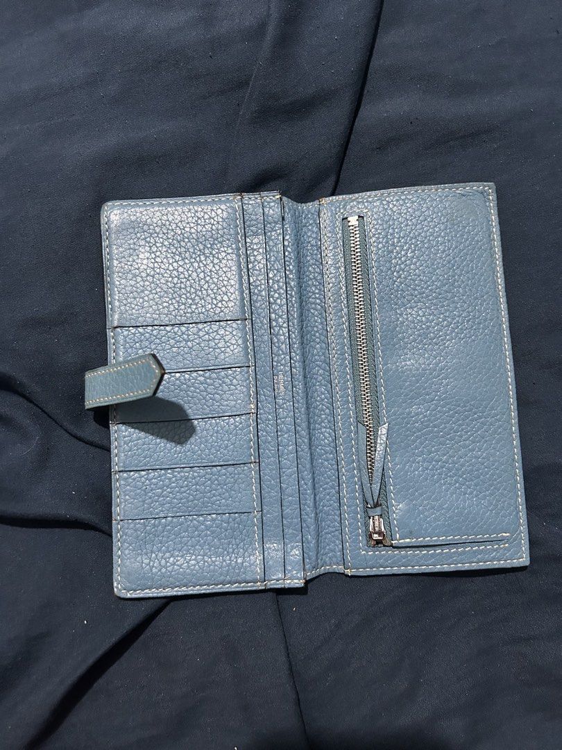 Blue Leather Hermès Bearn Wallet (Category: Wallets & Card holders) located in Caloocan City. Submitted by babydoll696 (Listing ID 1463284729, Image 2). Description: NO ISSUE Tarlac City Location + SHIPP.