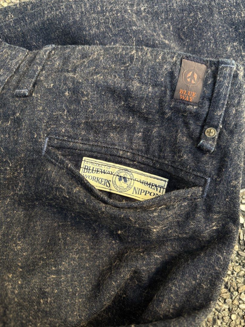Blue Way Workers Garment Slubby Chinos (Category: Jeans) located in Quezon City. Submitted by though.bare (Listing ID 1463236976, Image 3). Description: Fits on a 30 up to 31 for Men In good, lightly worn condition. Waist : 16" Length : 36.5" Inseam : 27" Thigh : 10.5" Front Rise : 10.5" Hem : 7.5" No when-worns. Listings not marked sold/reserved are available. These are preloved/used items, manage expectations. Visit my profile for more!.