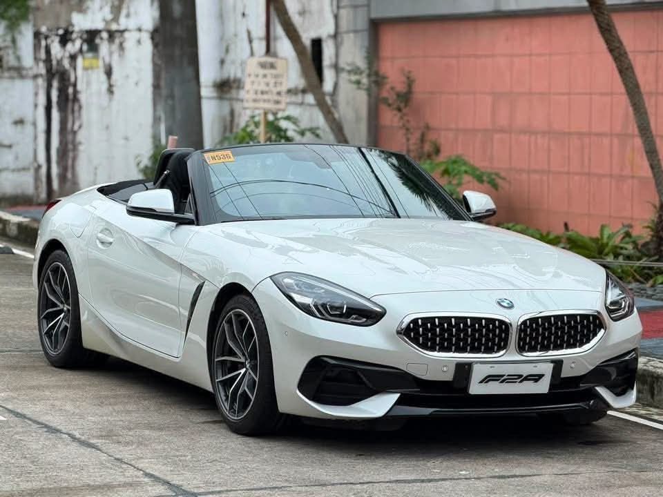 BMW Z4 Roadster Auto (Category: Used Cars) located in Manila. Submitted by quality_cars (Listing ID 1463216045, Image 2). Description: Game! para sa mga naghahanap ng “CONVERTIBLE” Fresh catch / New arrival / Quality unit guaranteed For sale , Cash , Trade in , Financing ✔️ALL NEW 2020 BMW Z4 ROADSTER “CONVERTIBLE” BRAND NEW CONDITION 10/10 2.0L TWIN TURBO BMW ENGINE AUTOMATIC TRANSMISSION WHITE PEARL ORIGINAL FLAWLESS PAINT FULL OPTIONS 8k legit