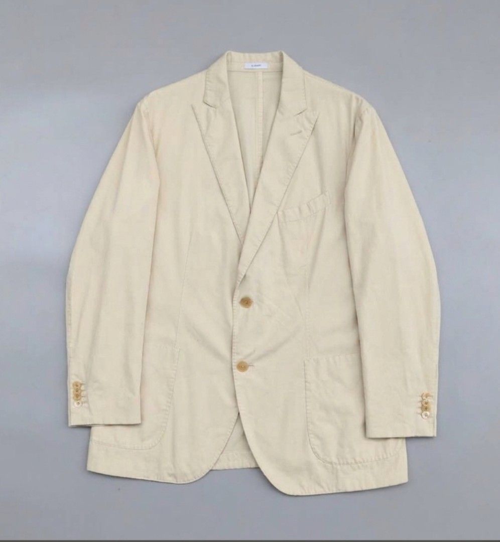 BOGLIOLI Italy (💯 authentic) (Category: Coats, Jackets and Outerwear) located in Baguio. Submitted by archival_thrifted.ph. (Listing ID 1463220383, Image 1). Description: FOR SALE ‼️ .BOGLIOLI MENS BLAZER .MADE IN ITALY 🇮🇹 . EXCELLENT CONDITION .SIZE 54 ON TAG .PHP 7800 PLUS SF .❌❌ COP/COD .MOP GCASH .COURIER J&T .BAGUIO AREA .DM FOR SURE BUYER TY.