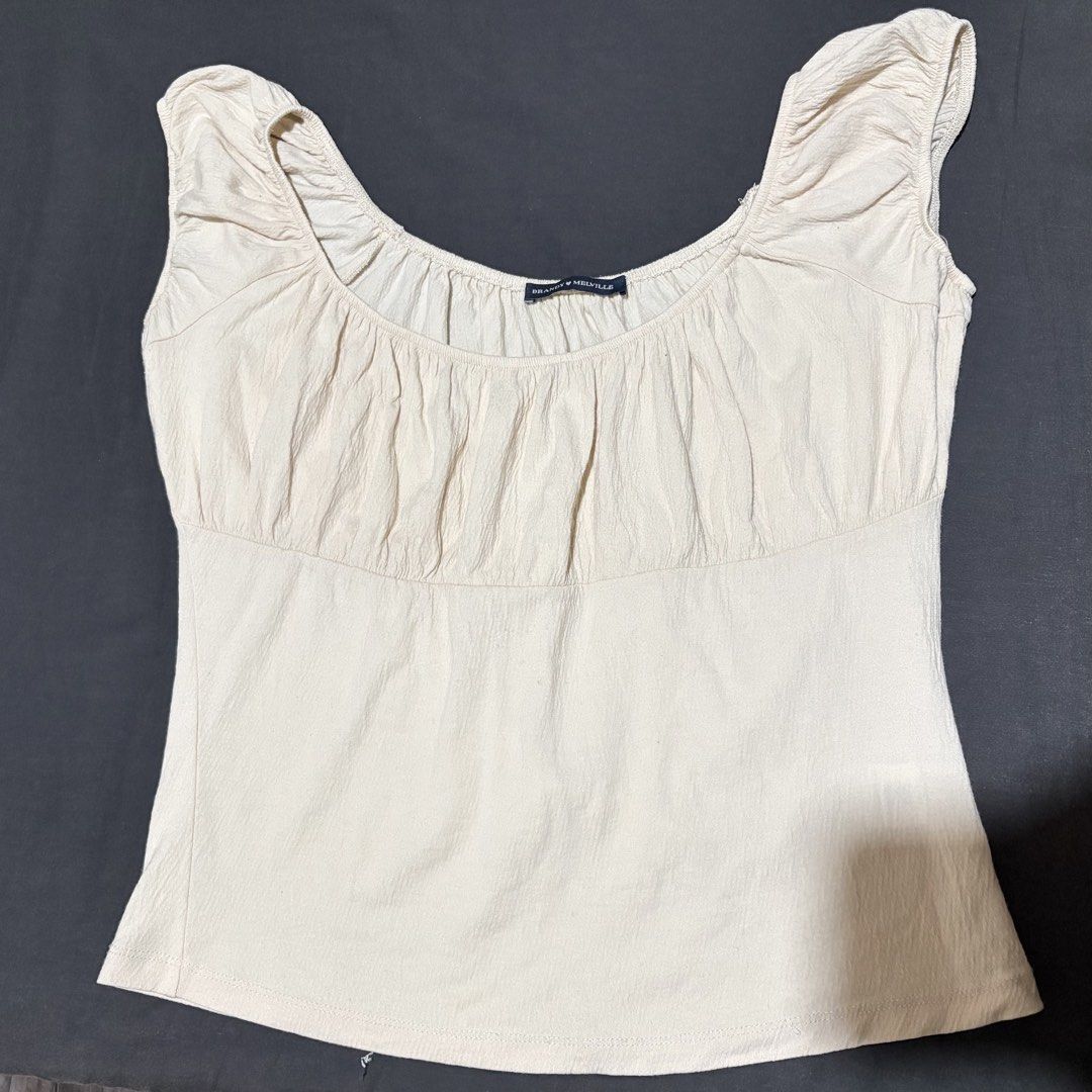 brandy melville top (Category: Blouses) located in Subic. Submitted by shes2pid_ (Listing ID 1463273836, Image 1). Description: brandy melville top ~ medium to large.
