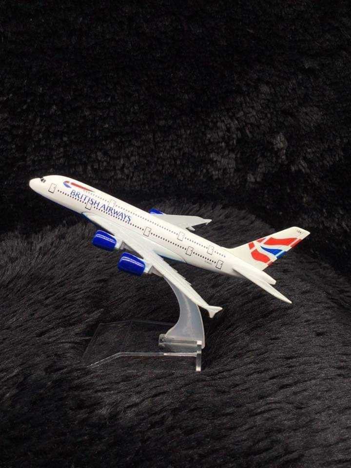 British Airways Airplane Model with Stand (Category: Vehicle & Diecast Models) located in Manila. Submitted by iliasjen3082126 (Listing ID 1463281816, Image 1). Description: - Authentic British Airways model airplane - Includes a clear display stand for easy showcasing - Ideal for collectors and aviation enthusiasts - Features crisp details on the wings and tail - Distinctive blue painted engines.