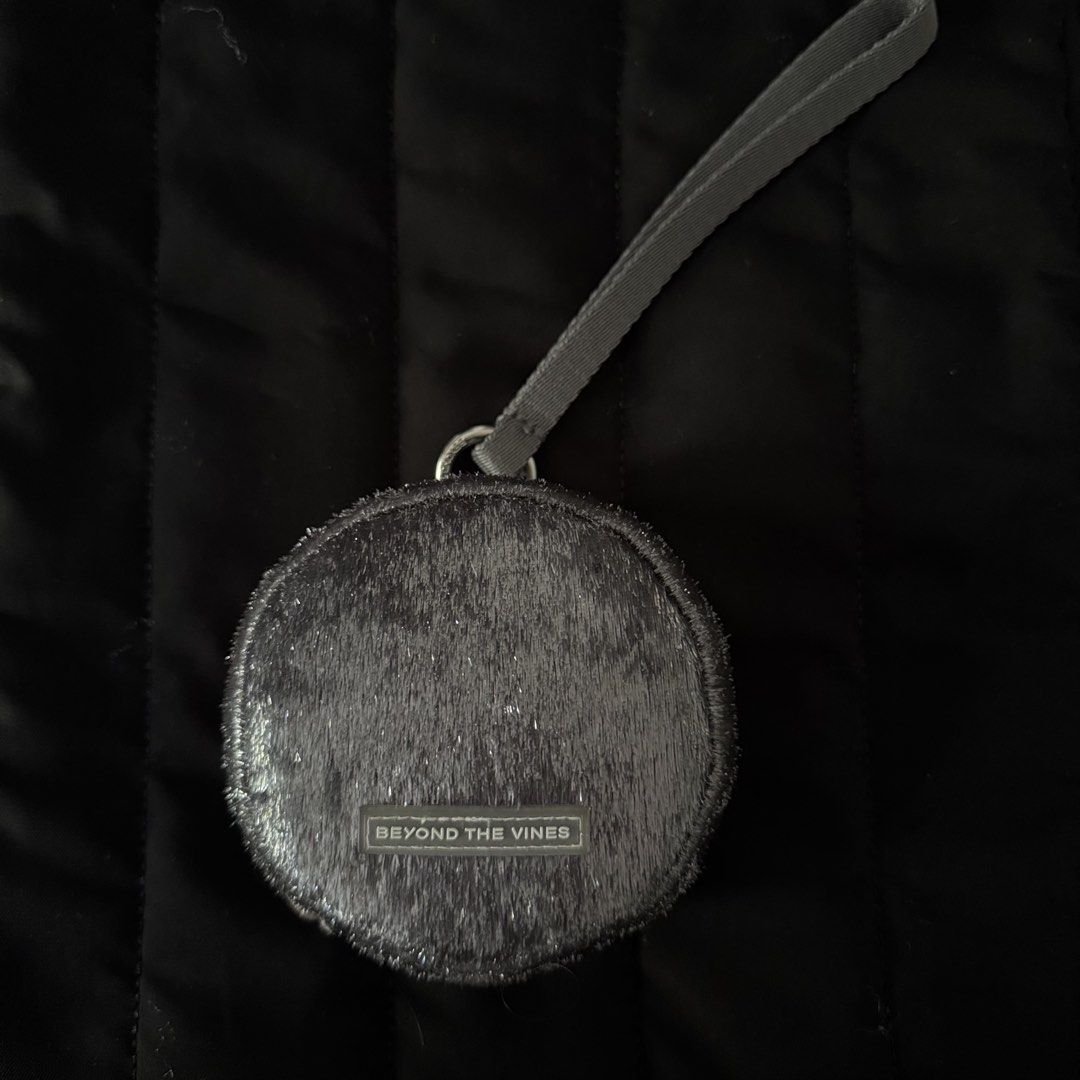 BTV Holiday Round Pouch (Category: Purses & Pouches) located in Makati City. Submitted by imjustagirlxo (Listing ID 1463166619, Image 1). Description: Beyond The Vines Holiday Round Pouch in Grey -barely used -has pockets inside -has a wrist strap -can be used as a bag charm too -store bought.