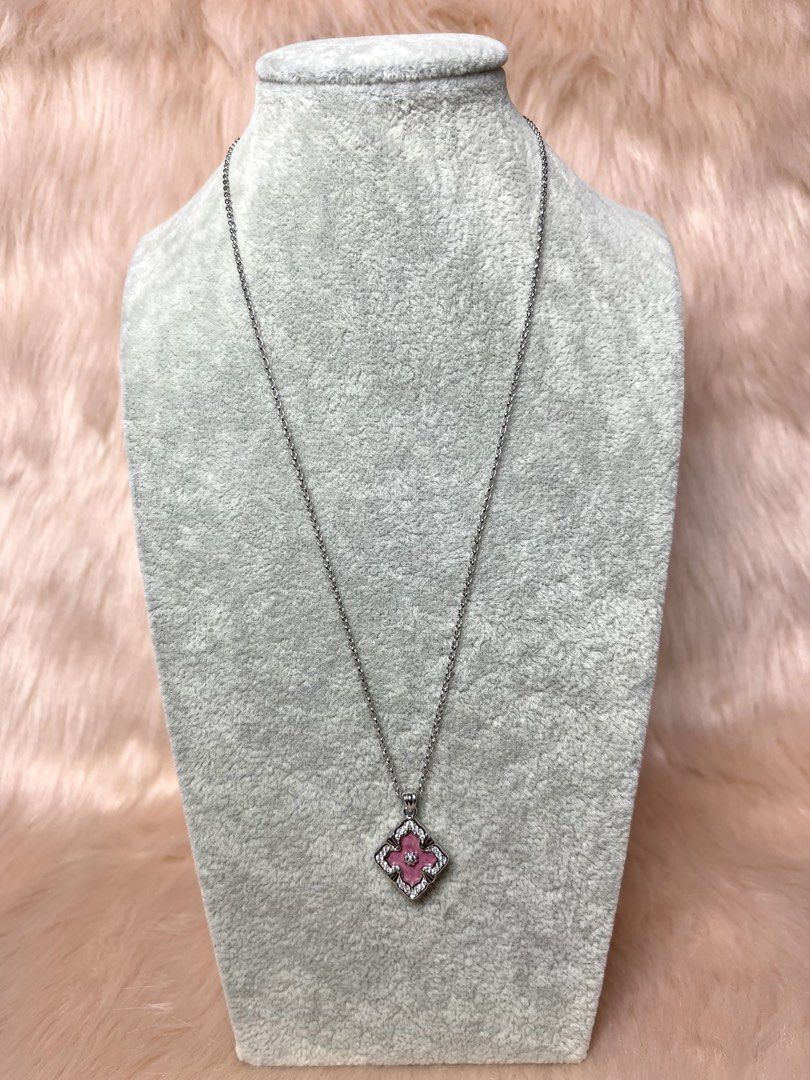 Buccellati Opera Pendant Necklace (Category: Necklaces) located in Paranaque City. Submitted by xxrng (Listing ID 1463131873, Image 1). Description: Buccellati Opera Pendant Pink with Diamonds (15.5-17.5in) 1,700 1pc only 18k gold plated Stainless steel .