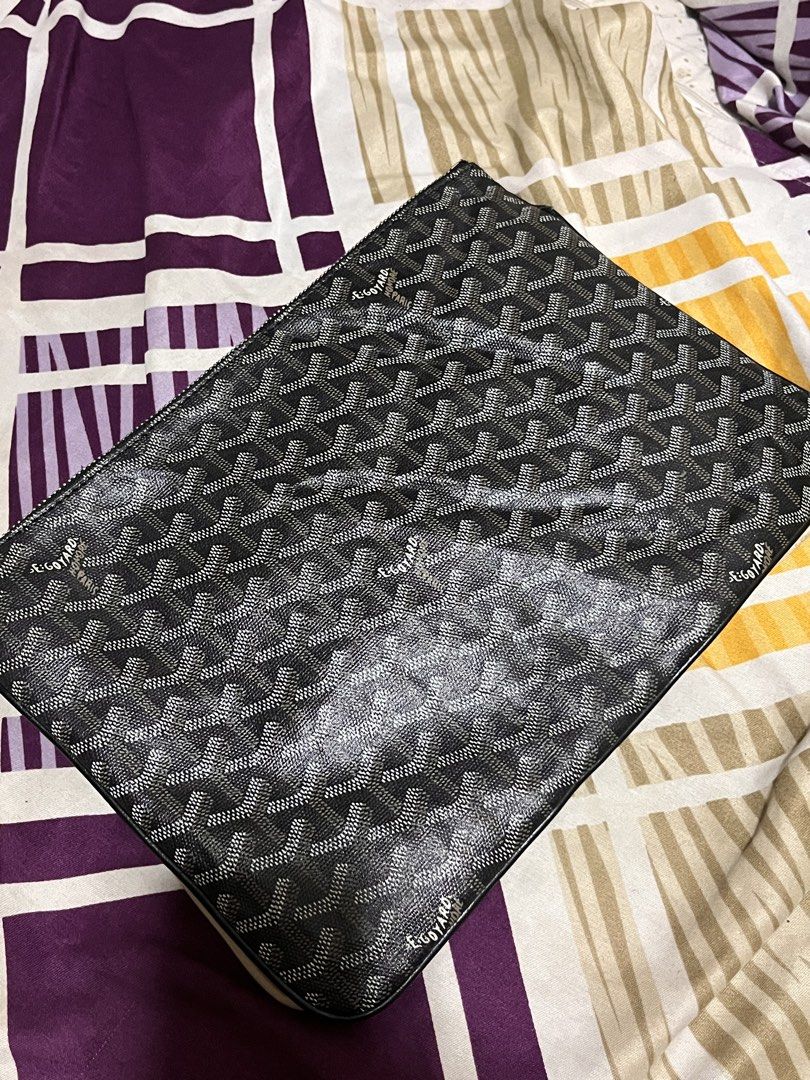 Bundle Goyard pouch (Category: Luxury Bags & Wallets) located in Cagayan de Oro. Submitted by prelovedukayukaybags_cdo (Listing ID 1463262315, Image 2). Description: .