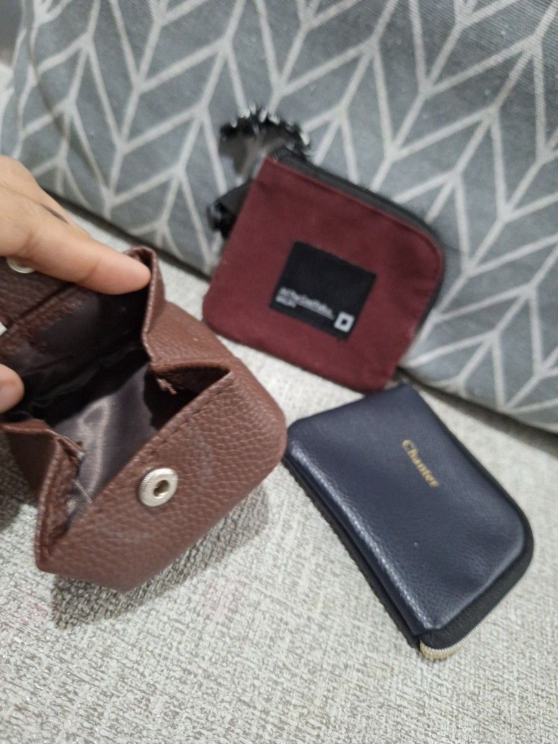 Wallet Bundle H (Category: Purses & Pouches) located in Naga. Submitted by bellebargainbox (Listing ID 1463191461, Image 2). Description: unique coin purse each with different style.