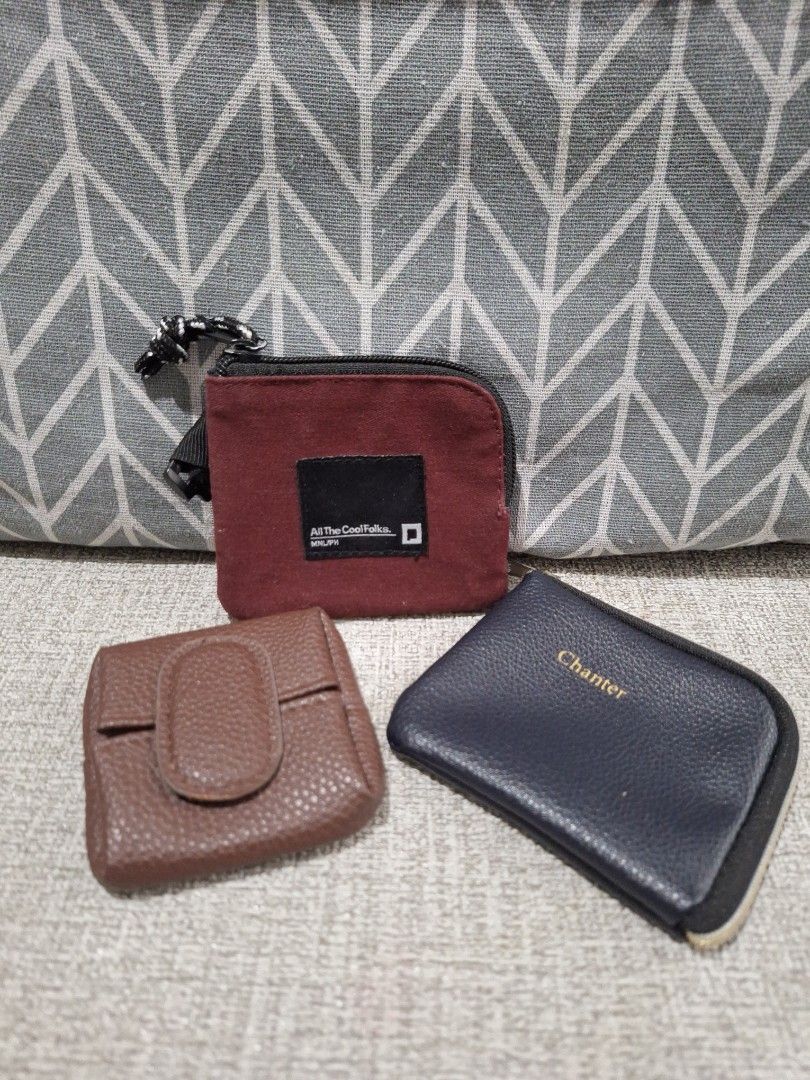 Wallet Bundle H (Category: Purses & Pouches) located in Naga. Submitted by bellebargainbox (Listing ID 1463191461, Image 1). Description: unique coin purse each with different style.