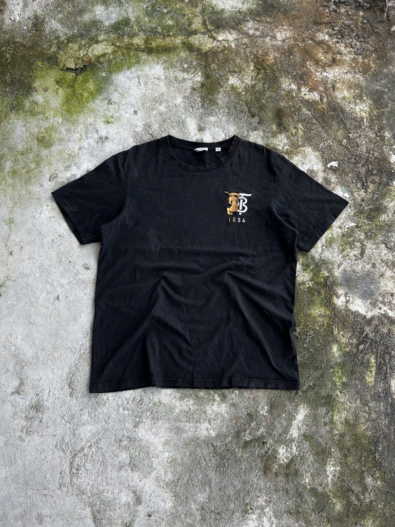 Burberry Basic Logo Shirt (Category: Tshirts & Polo Shirts ) located in Balanga. Submitted by nothingtohold.co (Listing ID 1463287625, Image 1). Description: Burberry Basic Logo Shirt XXL on tag | 22 width | 28.5 length | 9.5 condition Need wash only Gcash | jnt | bataan Vouch~vc.