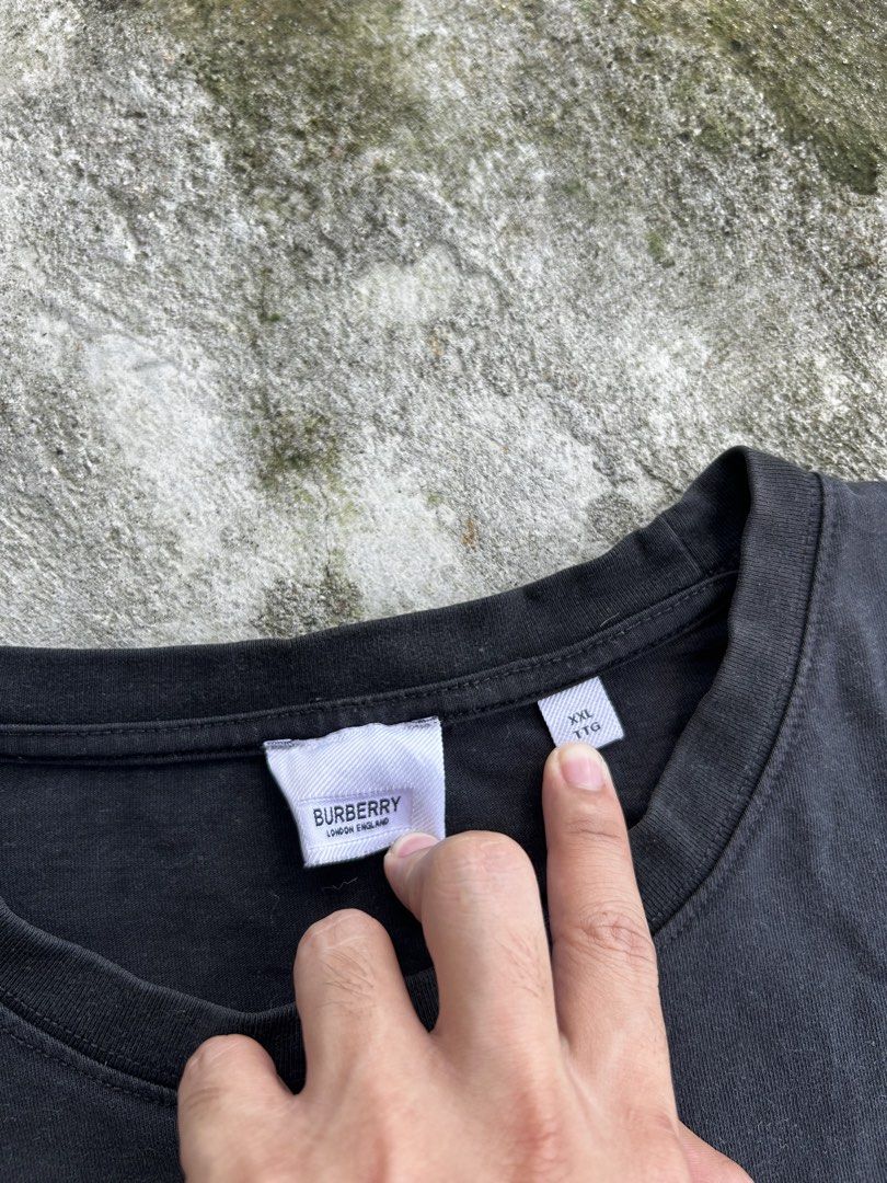 Burberry Basic Logo Shirt (Category: Tshirts & Polo Shirts ) located in Balanga. Submitted by nothingtohold.co (Listing ID 1463287625, Image 3). Description: Burberry Basic Logo Shirt XXL on tag | 22 width | 28.5 length | 9.5 condition Need wash only Gcash | jnt | bataan Vouch~vc.