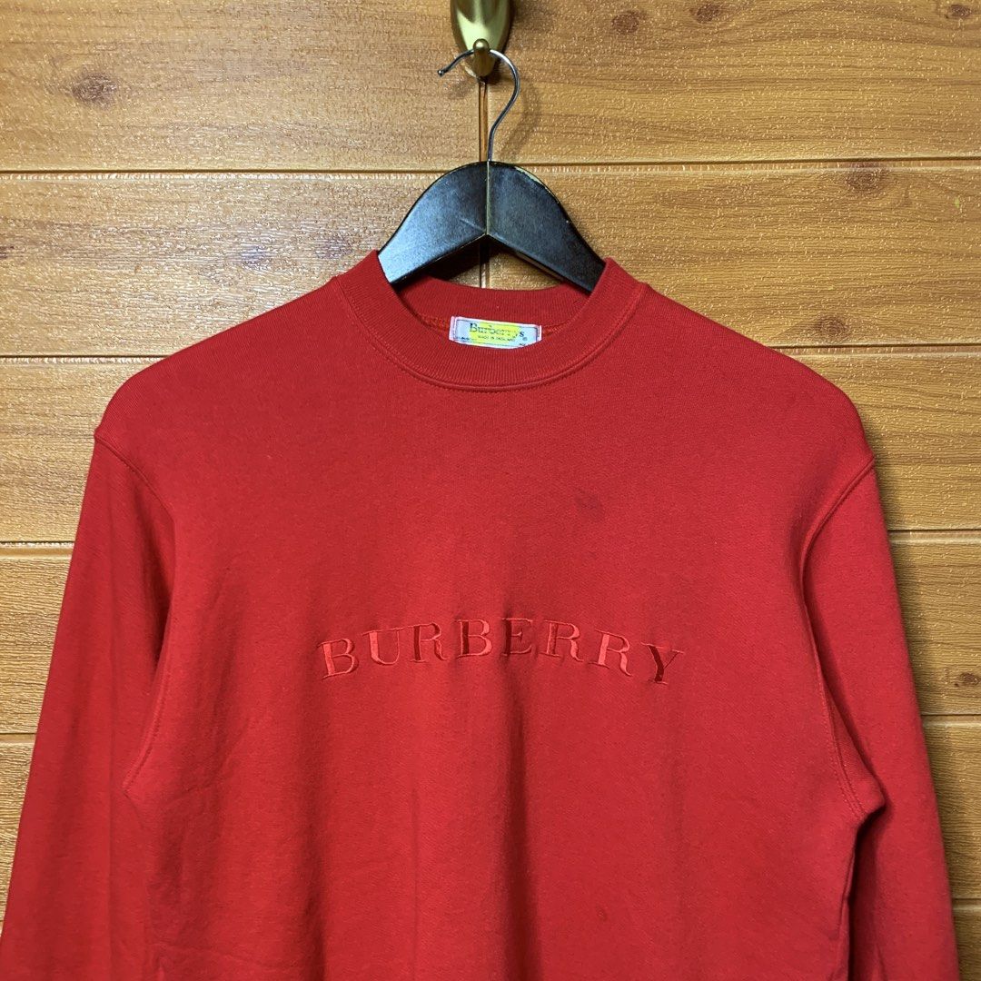 Burberry Embroidered Crewneck Pullover (Category: Formal Shirts) located in Quezon City. Submitted by donklasiko (Listing ID 1463123413, Image 3). Description: Condition: 9.5+/10 Pristine condition Issue: non Refer to the dimension 🤗 PM FOR MORE DETAILS NO RETURN, NO EXCHANGE & NO REFUND! ✅I ALSO ACCEPT TRADE/SWAP TO ANYTHING JUST DROP YOUR OFFER Please manage your expectations, this is a secondhand item. What you see is what you get 😊 💵MOP: G