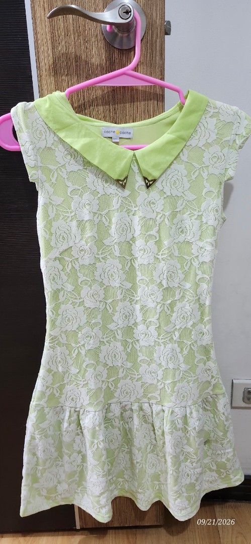 Cache Cache Light Green Lace Dress with Collar (Category: Dresses) located in Manila. Submitted by atan2025 (Listing ID 1463231757, Image 1). Description: - Light green dress - White floral lace overlay (rose pattern) - Peter Pan collar with gold accents - Ruffled hemline - Ideal for parties and special occasions.