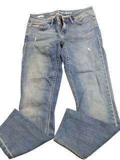 Calvin Klein Jeans (Category: Jeans) located in Manila. Submitted by april_sixteen (Listing ID 1463191921, Image 1). Description: - Classic blue denim jeans - Brand: Calvin Klein - Style: Bootcut - Features: Light distressing on front - Fit: Comfortable - Perfect for: Everyday wear - Condition: Ready for a new home.