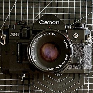 (Category: ) located in . Submitted by ronvintagecameras (Listing ID 1463202226, Image 1). Description: .