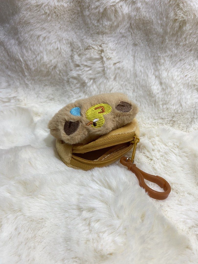 Capybara plush pouch (Category: Plushies & Soft Toys) located in Kalibo. Submitted by ollie_stuffshop (Listing ID 1463297589, Image 3). Description: Before you send your inquiries: ❗️Last Price is already posted ❗️Manage your expectations, WYSIWYG ❗️May need washing ❗️Dropoff is every Wednesday & Sunday.