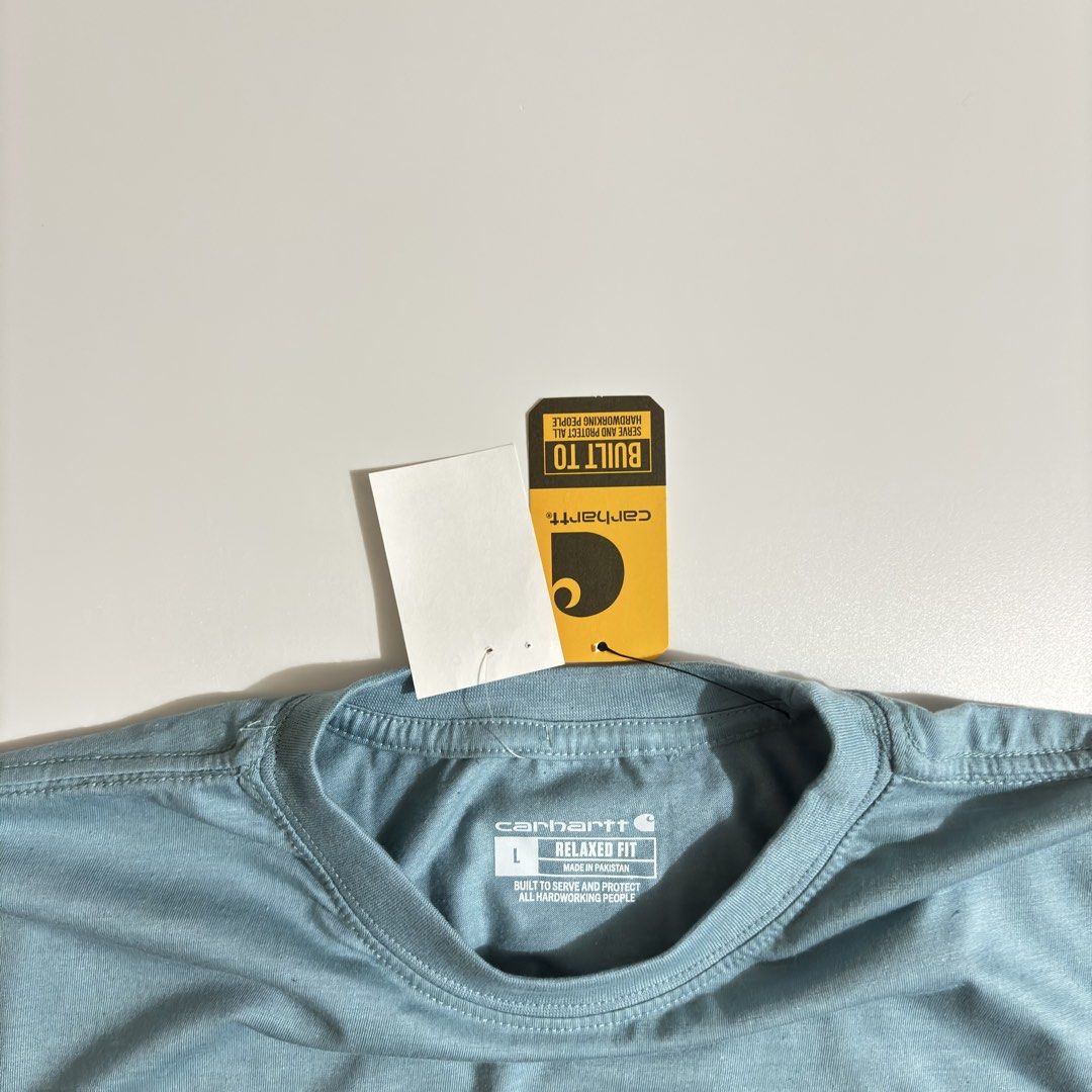 Carhartt Shirts (Category: Tshirts & Polo Shirts ) located in General Trias. Submitted by upperlaneph (Listing ID 1463135876, Image 3). Description: CARHARTT SHIRTS Carhartt Relaxed Fit Lightweight Logo Graphic Short-Sleeve T-Shirt - BLUE large - BEIGE medium Carhartt Loose Fit Heavyweight Short-Sleeve Logo Graphic T-Shirt - GRAY small 1,300 each ✅ 100% Brand New & Authentic (from canada) 💸 Money-Back Guarantee if Proven Fake 📍 General Trias, C