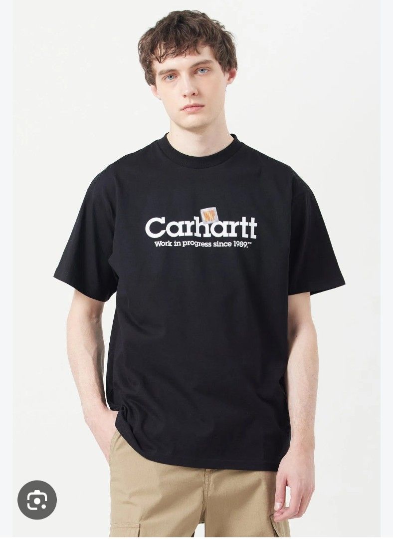 Carhartt WIP S/S Label Script Shirt (Category: Tshirts & Polo Shirts ) located in Pavia. Submitted by timeless.rags.5001 (Listing ID 1463276026, Image 2). Description: Carhartt WIP S/S Label Script Shirt Authentic Excellent Condition size Large Withd 22 Length 30 No issue 780 only.