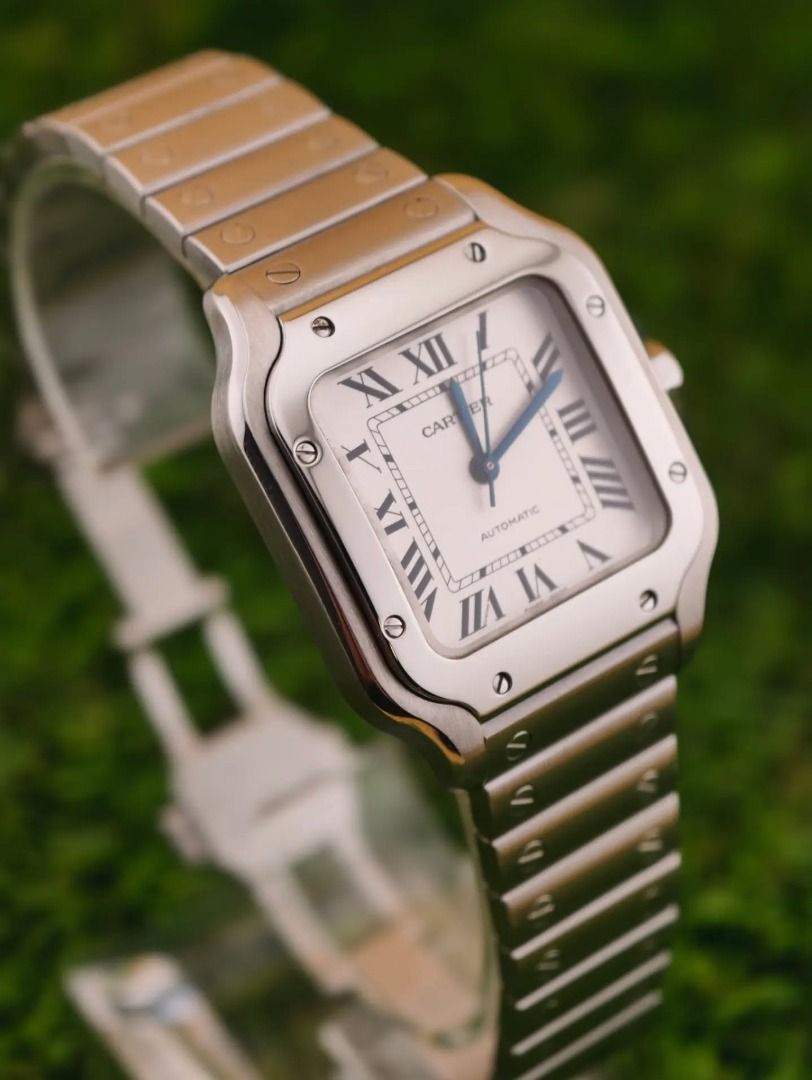 Cartier Santos Medium 2019 (Category: Accessory Holder, Box & Organizers) located in Muntinlupa City. Submitted by noeyslittlecloset (Listing ID 1463134142, Image 3). Description: Cartier Santos Medium Reference WSSA0010 Full Set 2019 (Box Watch Card) Open for 3rd party Authentication Meetup Alabang or BGC showroom (preferred) Php 378k .