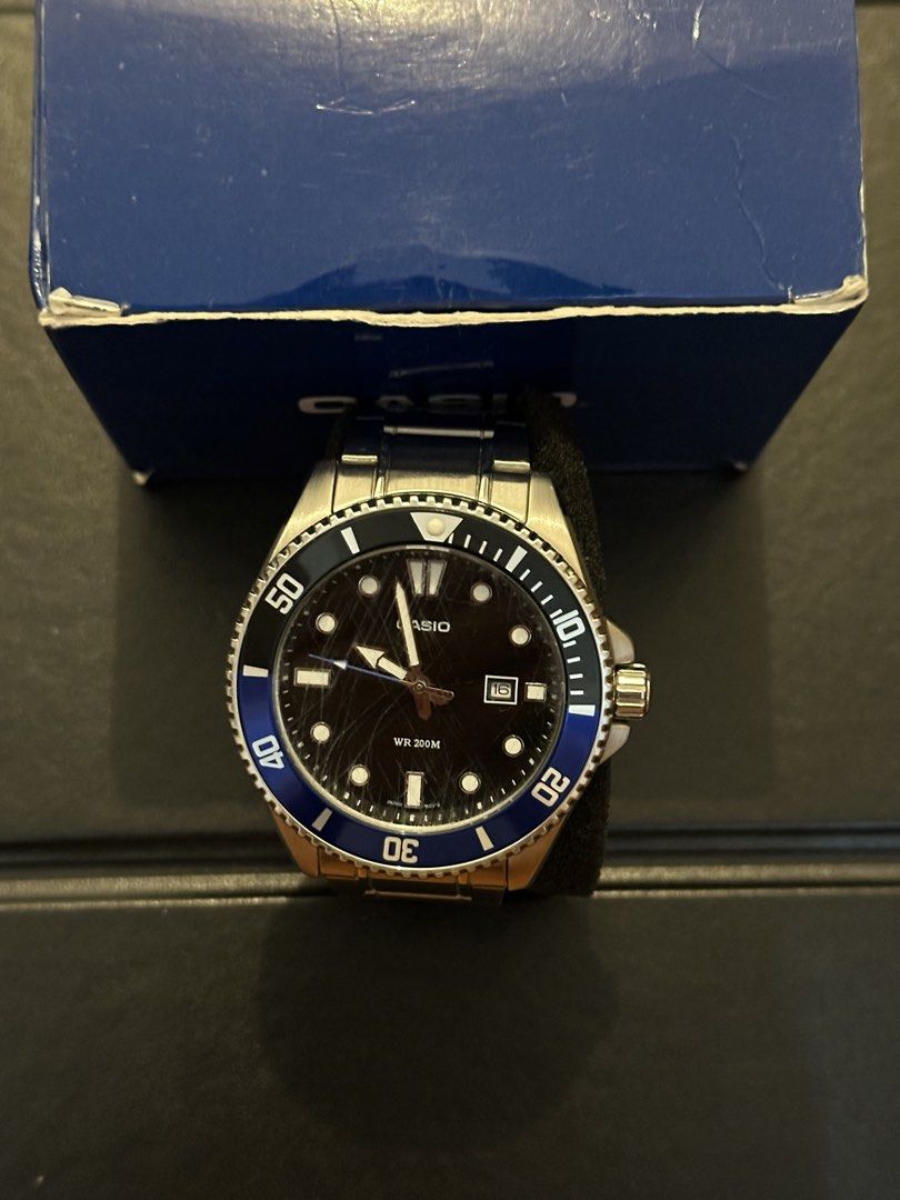 Casio Duro Diver Batman MDV 107D 1A2 Negotiable (Category: Men's Watches) located in Quezon City. Submitted by ailoqp (Listing ID 1463273425, Image 3). Description: Casio Duro Diver Batman MDV 107D 1A2 Negotiable Authentic Casio Duro 200M Diver Batman watch. Gender: Mens / Unisex Case Size: 44mm Condition: Working condition with visible scratches on the crystal Inclusions: Original box and manual Meetup: Around Taft or Makati Shipping: Grab, Lala
