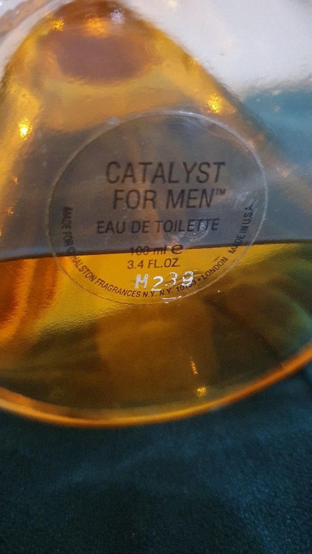 Catalyst For Men Eau De Toilette 100ml (Category: Fragrance & Deodorants) located in Las Pinas. Submitted by imhislily (Listing ID 1463252030, Image 2). Description: - Brand: Halston Fragrances - Product: Catalyst For Men Eau De Toilette - Size: 100ml bottle (about 45-48 % content) - highly sought after - Scent Profile: Warm amber color, great for everyday wear.
