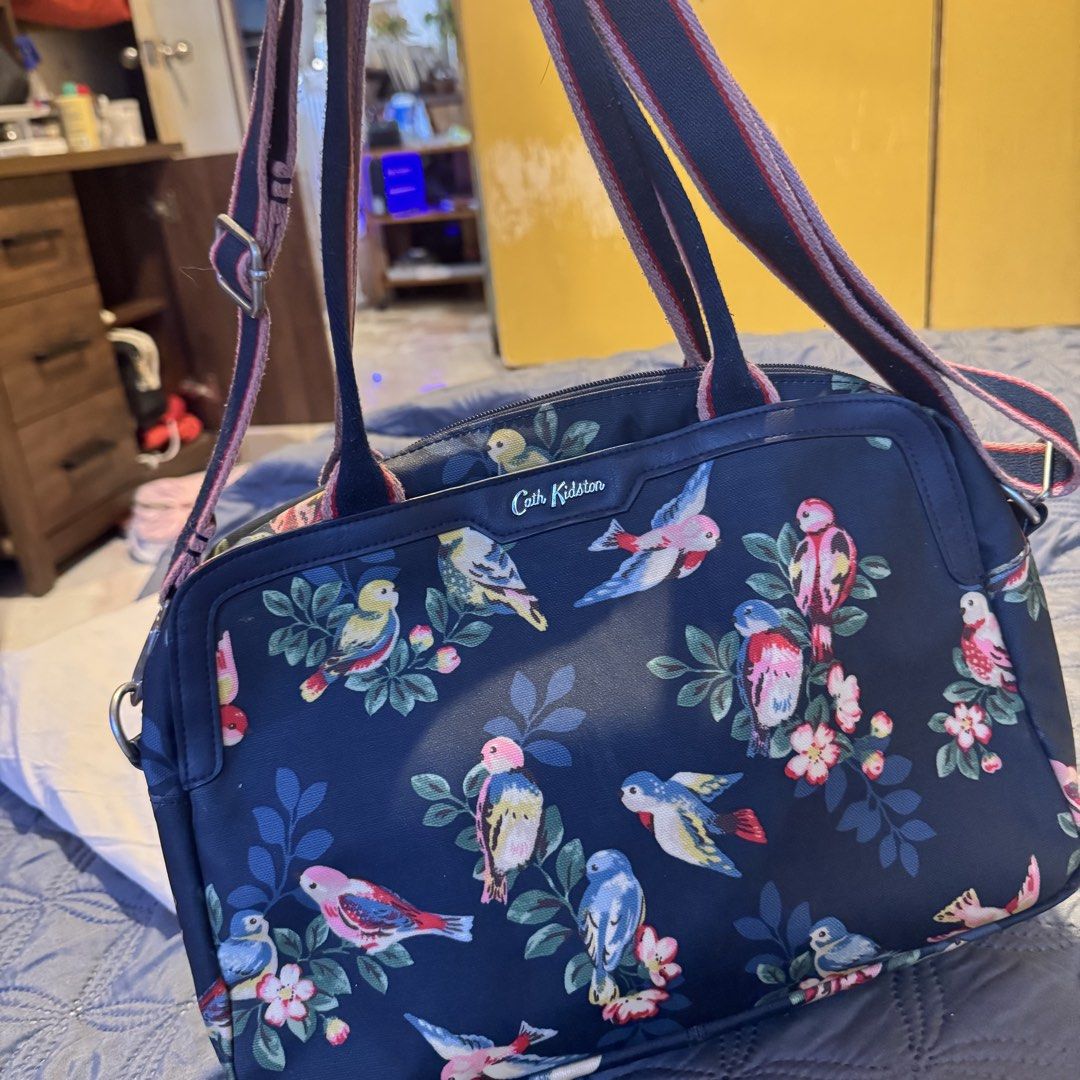 Cath Kidston “Spring Birds” Boston Handbag (Category: Cross-body Bags) located in Marikina City. Submitted by elimsrellik (Listing ID 1463228017, Image 2). Description: Item: Cath Kidston “Spring Birds” Boston Handbag Selling Price: ₱1,200 Condition: Pre-loved.