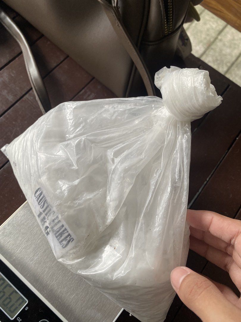 Caustic Flakes 95g (Category: Cleaning Tools & Supplies) located in Caloocan City. Submitted by ximxii (Listing ID 1463310943, Image 2). Description: - 95g Caustic Flakes (almost 1kg) - used for school project - Comes in a sealed plastic bag - Ideal for cleaning and DIY projects - Important: Handle with care and wear protective gear when using.