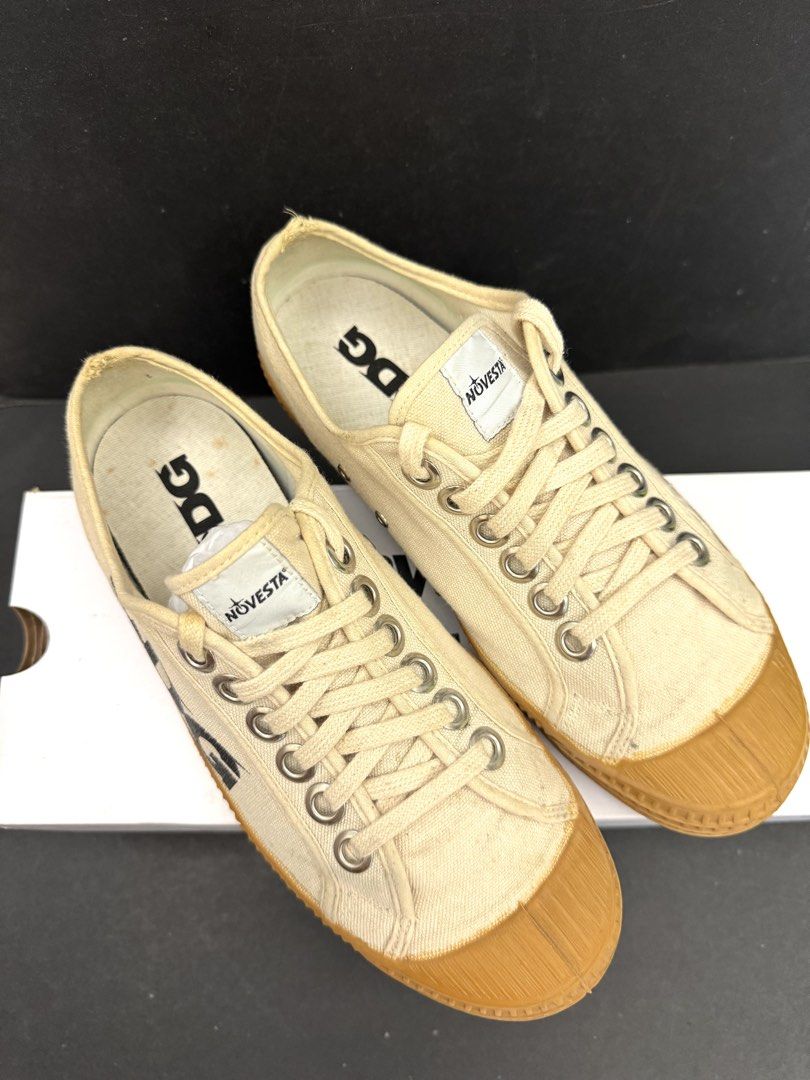 CDG （分類：波鞋）位於 Hong Kong。 由 superfun888 提交（商品編號 1463236839，圖片 6）。簡介： CDG Size 39 少著 快要優先。