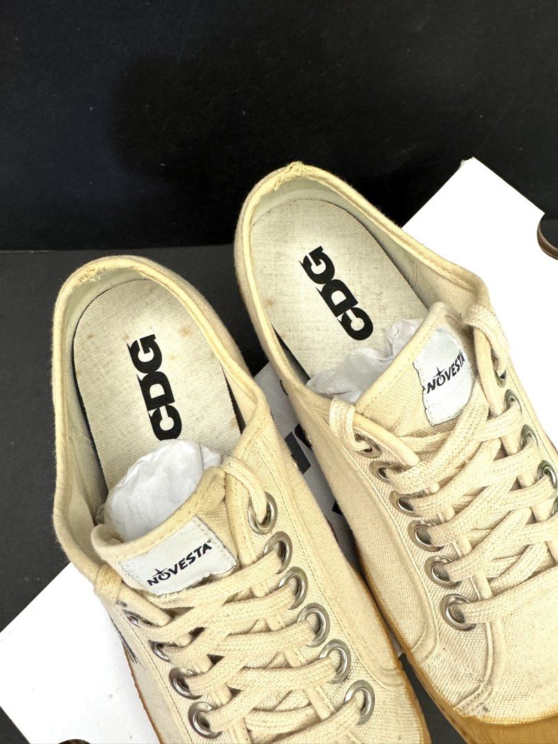 CDG （分類：波鞋）位於 Hong Kong。 由 superfun888 提交（商品編號 1463236839，圖片 7）。簡介： CDG Size 39 少著 快要優先。