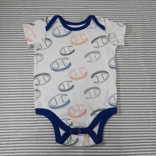 (Category: ) located in . Submitted by itsandspreloved (Listing ID 1463245563, Image 1). Description: .