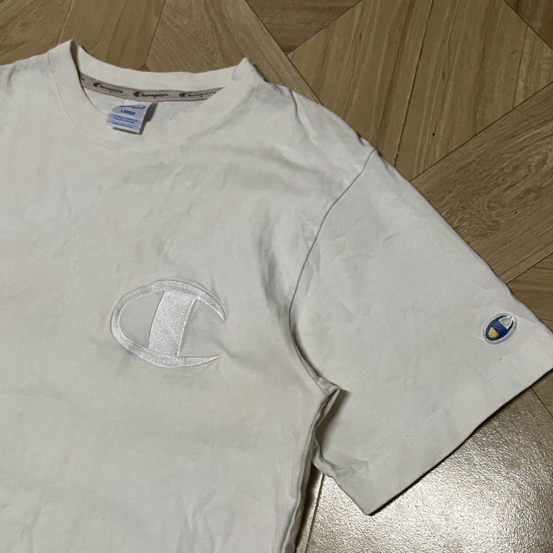 Champion Big C Tee (Category: Tshirts & Polo Shirts ) located in Cavite. Submitted by sacmaestro444 (Listing ID 1463308494, Image 3). Description: CHAMPION TEE BIG C 🔥 size - Large Dimes - 20W/28L Condition - excellent Issue - stain (need wash) .
