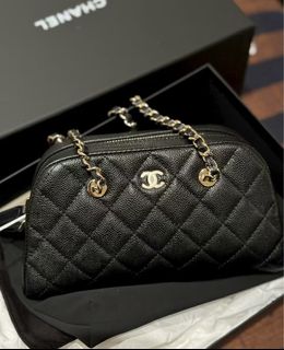 (Category: ) located in . Submitted by chicluxury (Listing ID 1463303306, Image 1). Description: .