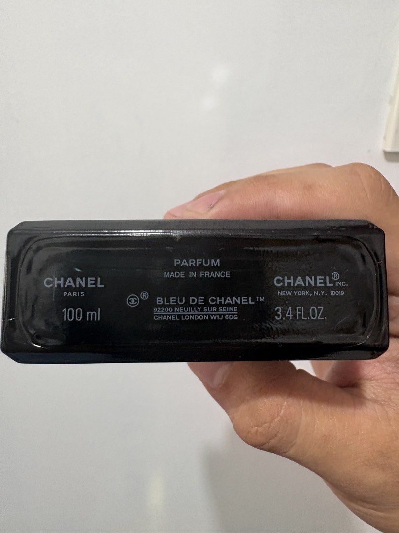 Chanel Bleu de Chanel Parfum 100ml (Category: Fragrance & Deodorants) located in Laoag. Submitted by gtr26743 (Listing ID 1463191348, Image 2). Description: - Authentic Chanel Bleu de Chanel Parfum - 90ml/100ml bottle - Made in France - Versatile scent for everyday or special occasions BRAND NEW PRICE is 9500.
