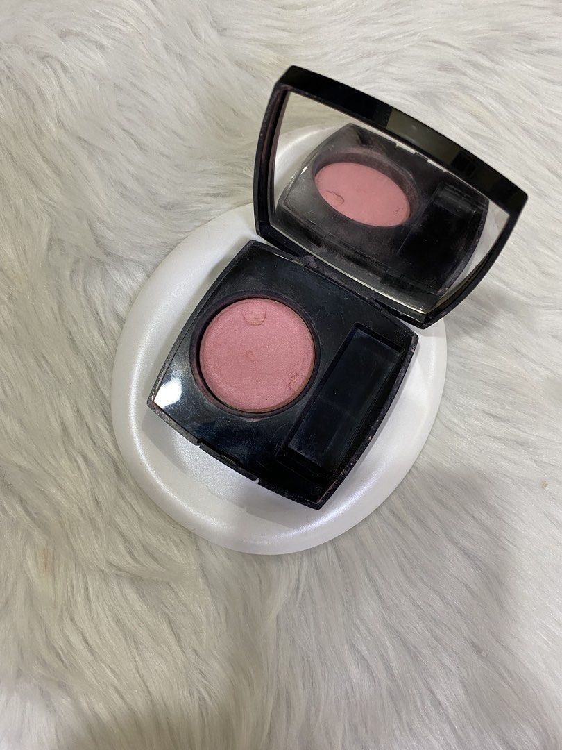 Chanel Blush (Category: Announcements) located in Manila. Submitted by lavishbyji22912 (Listing ID 1463135654, Image 1). Description: Used 44 Narcisse As is in the picture No brush Prive negotiable.