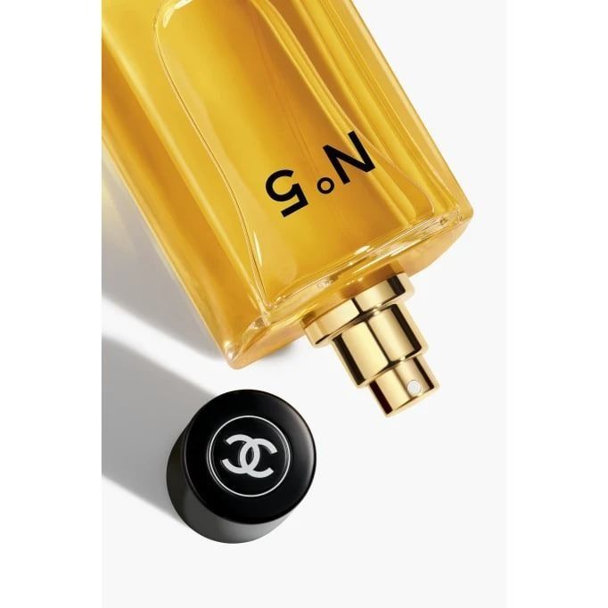 CHANEL N°5 EAU DE TOILETTE SPRAY 50ml (Category: Fragrance & Deodorants) located in Manila. Submitted by april_sixteen (Listing ID 1463186642, Image 1). Description: - Authentic Chanel N°5 Eau de Parfum Spray - Iconic and timeless fragrance - Comes in original bottle - Ideal for gifting or personal collection.