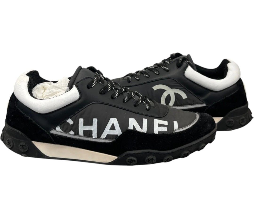 ChanelC Logo Low Trainers Black (Category: Sneakers) located in Zamboanga. Submitted by rkrey (Listing ID 1463123004, Image 1). Description: Chanel Logo Low Trainers Black Unisex Size Euro 39 25cm Slightly Negotiable Price.