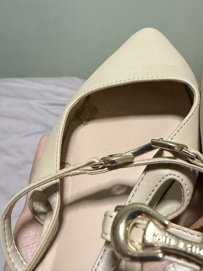 Charles & Keith Beige Pointed Toe Flats Size 38 (Category: Flats & Sandals) located in Cebu City. Submitted by eynjlin (Listing ID 1463286244, Image 3). Description: - Beige pointed toe flats from Charles & Keith - Size 38 - Delicate ankle strap with gold hardware - Minor wear on the inner lining of the left shoe - Ideal for everyday wear.