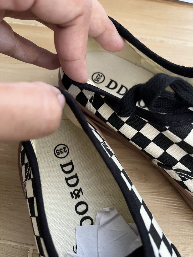 Checkered Canvas Sneakers (Category: Sneakers) located in Sariaya. Submitted by retro.stuff (Listing ID 1463152186, Image 3). Description: DD&OO Checkered Canvas Sneakers. Lace-up. Brown rubber sole. Size 235. Casual wear. Brand new. .