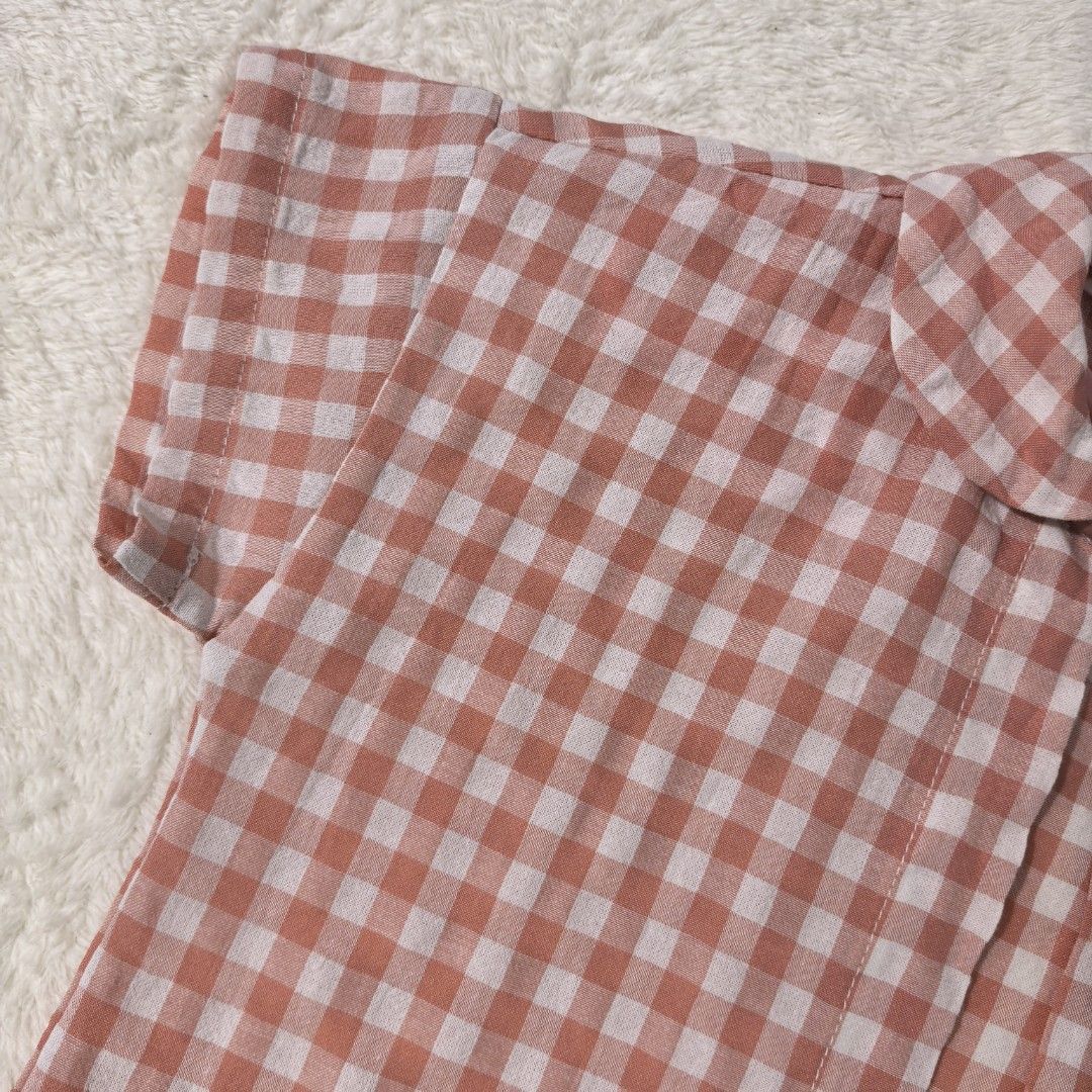Checkered Outer (3-4) (Category: Babies & Kids Fashion) located in Cebu City. Submitted by stealmycloset_ (Listing ID 1463263633, Image 3). Description: .