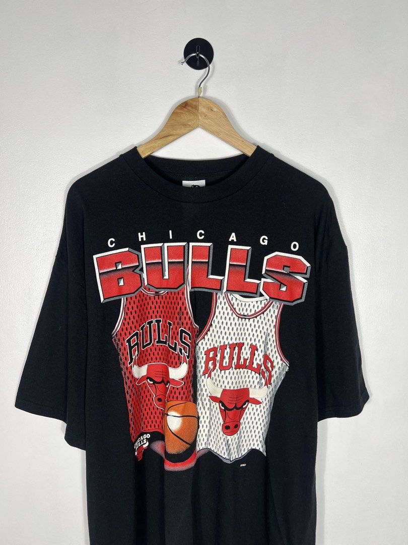 Chicago Bulls Jersey Dynasty Tag (Category: Tshirts & Polo Shirts ) located in Bacolod City. Submitted by nodaysoff (Listing ID 1463203576, Image 2). Description: Chicago Bulls Jersey Dynasty Tag - Authentic Measures: 25x32 | Xl Excellent condition No flaws ₱2,500.