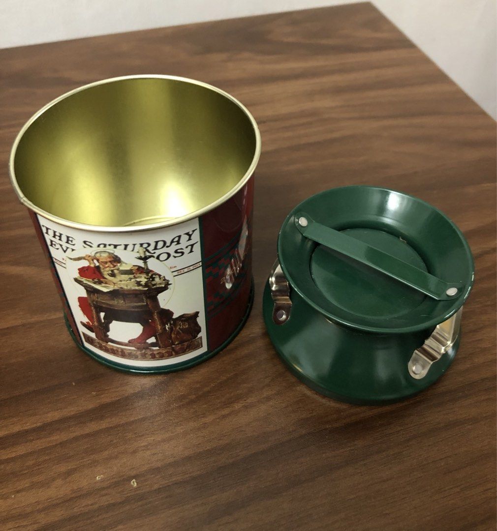Christmas Can Canister (Category: Food Organization & Storage) located in Cavite. Submitted by surplus_atbp (Listing ID 1463160420, Image 2). Description: .