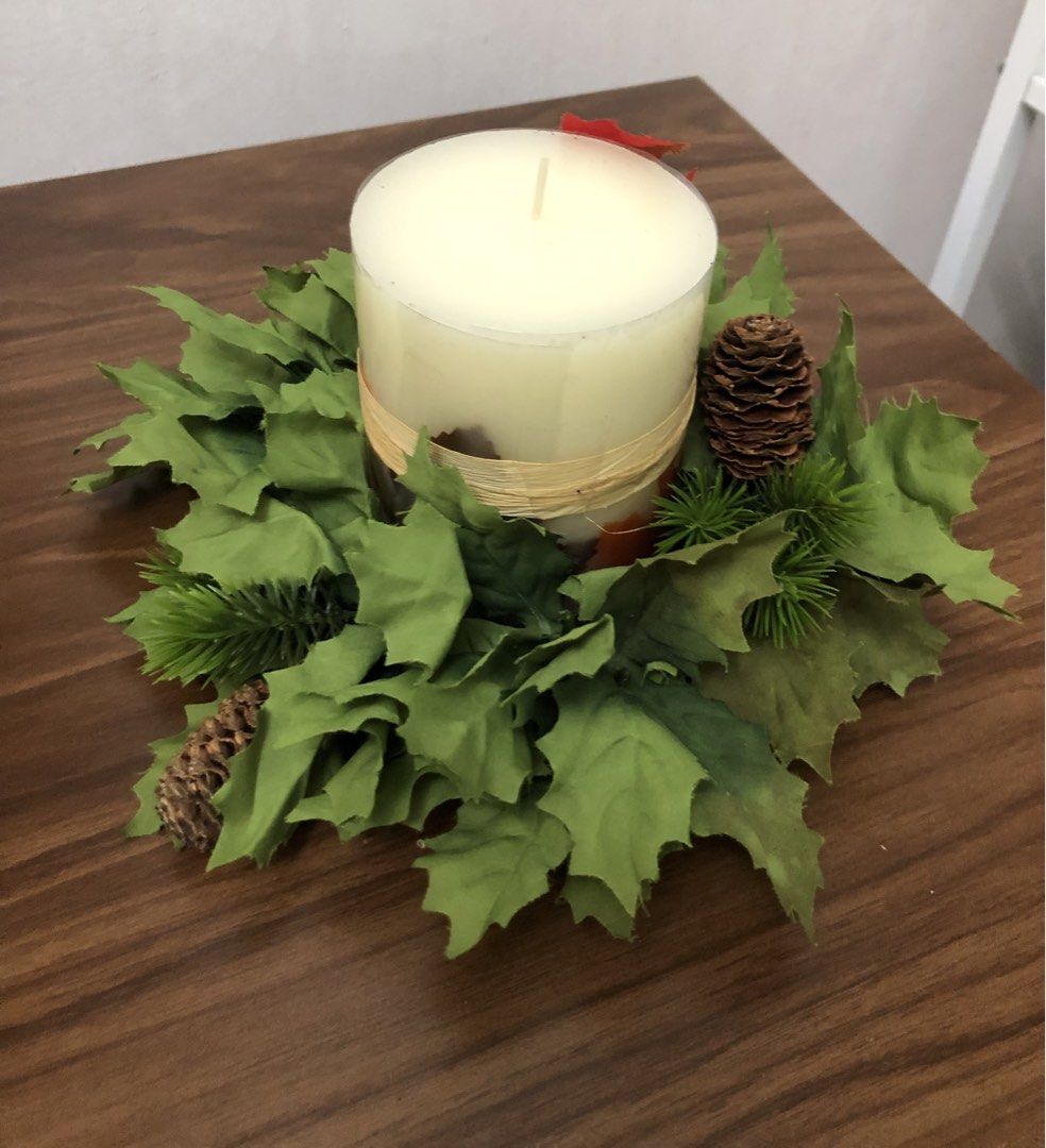 Christmas Candle Centerpiece (Category: Other Home Decor) located in Cavite. Submitted by surplus_atbp (Listing ID 1463185265, Image 3). Description: .