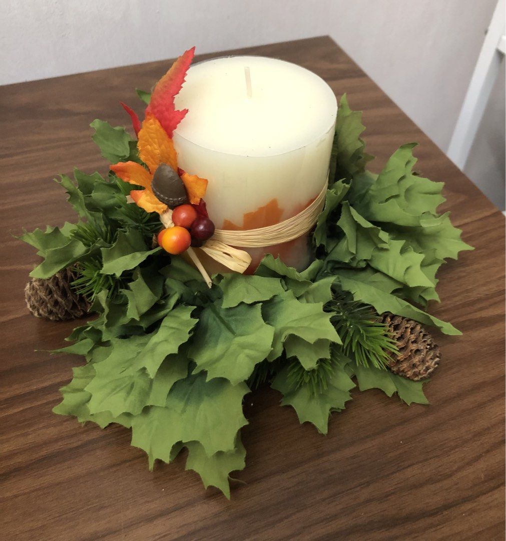 Christmas Candle Centerpiece (Category: Other Home Decor) located in Cavite. Submitted by surplus_atbp (Listing ID 1463185265, Image 2). Description: .